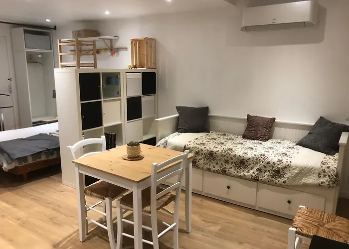 Gasthuis La Pause Nimoise 4*